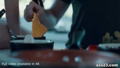 Preparing Breakfast For A Girl Yields Sex - upornia.com