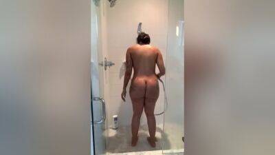 Infamous Shower - hclips.com