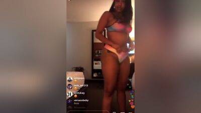 Mz Smiley - hclips.com