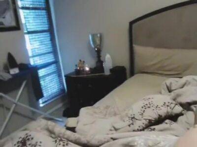 Red Bone - Lil Slut Poppin Pusz With Red Bone - upornia.com