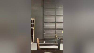 Baddie Tits Out - hclips.com