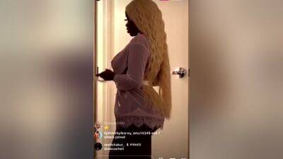 Tha Live Plug - hclips.com