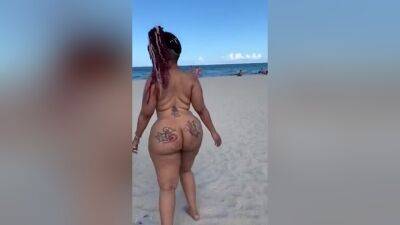 Nude Beach - hclips.com