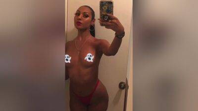 Slabbwrinkle Is Goat - hclips.com