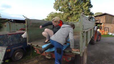 Web─≥re Gonna Need A Tractor - upornia.com - Germany