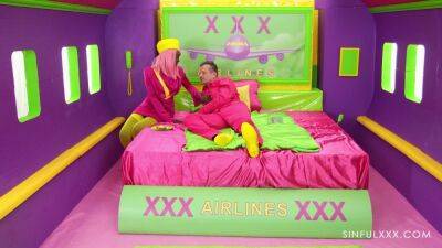 Zaawaadi - She Comes In Colors 3 - upornia.com