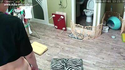 Hackers use the camera to remote monitoring of a lover's home life.*** - hclips.com