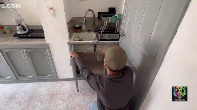 No Saques Plomero Me Destapa La Tuberia Y Le Succiono La - hclips.com