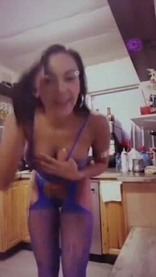 Insta Live - upornia.com