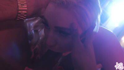 How First Dates Should Be - upornia.com