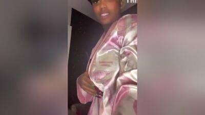 Slime Live - hclips.com