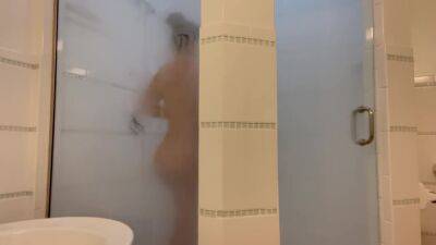 Showering - upornia.com