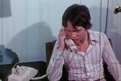 Vintage 1976 - upornia.com - Usa