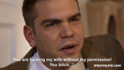 Chelsey Gets Caught Eating Pussy But She Shares It With - upornia.com