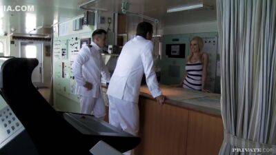 Lets Her Hooters Bounce While Enjoying With Melanie Memphis - upornia.com