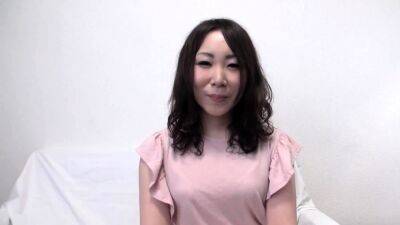 cougar - Petite Japanese Cougar Picked Up For POV Sex - drtuber.com - Japan