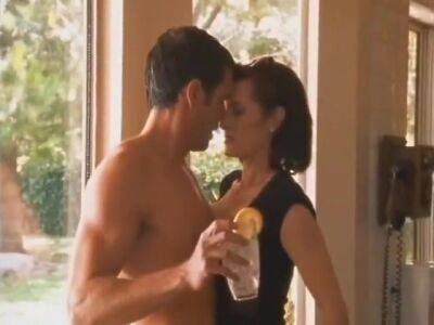 Jennifer - Close Enough To Touch (full Softcore Movie) 2002 - Monique Parent, Jennifer Avalon And Allison Miller - upornia.com - Usa