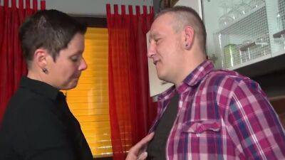 Deutsche Nachbarn 13 - Episode 1 - hclips.com