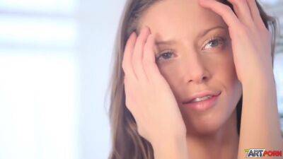 E124 3690 - upornia.com