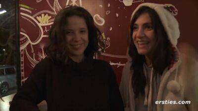 Sexy Babes Have Lesbian Fun In The Spa - upornia.com