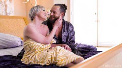 Watching My Stepparents Fucking - hclips.com