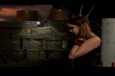 Old Fake Soldier Having Sex With A Teen In Outside A Bunker - upornia.com - Usa