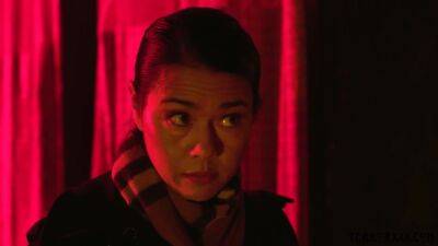 Dana Vaspoli Meets Doctor Dread - upornia.com