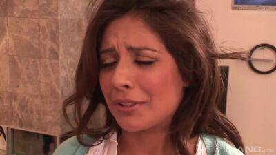 Jynx Maze - Is A Very Naughty Nanny In Hd With Jynx Maze - upornia.com