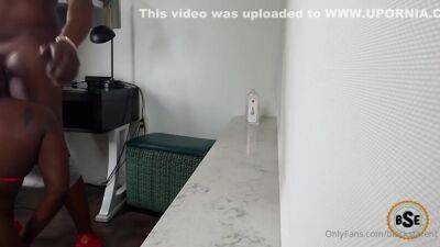 Azzsojuicy 5 - upornia.com