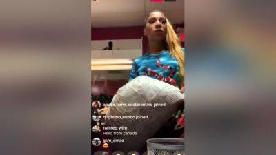 Tits Everywhere (.)(.) - hclips.com