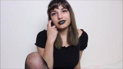 Putita Ghotic - hclips.com