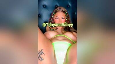 Big Clit N Juicy - hclips.com