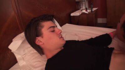 Tournee De Laetitia (2013) - upornia.com