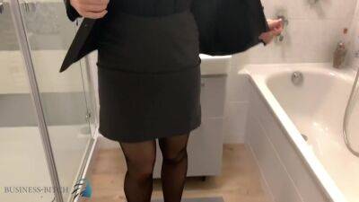 Assistant Undress After Work Sexy Shower, Business-bitch - upornia.com - Denmark