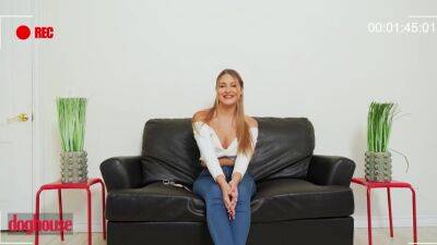 Gizelle Blanco - Jon Rogue And Gizelle Blanco In Petite Shows Her Qualities In Order To Get The Job She Really Wants - upornia.com