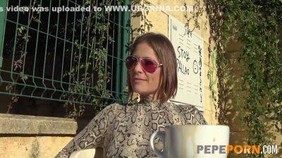 Super-busty Mommy Tries Her First Porno With A Young Dude! - upornia.com