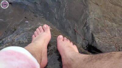 Big Feet And Hairy Legs Splashing At The Beach - hclips.com