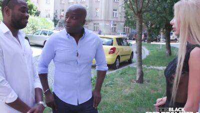 Busty Blonde - Busty Blonde Marilyn Kristal Gets Dpd By 2 Big Dark Shafts! - upornia.com