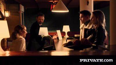 Anal Welcome - upornia.com