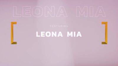 Leona Mia In Dainty Hottie - upornia.com