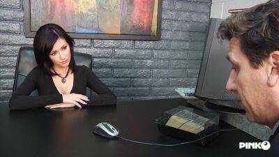 The Boss Hilla With Hillary Scott - upornia.com