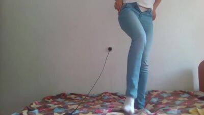 Webcam Show. Will She Remove The Panties - hclips.com