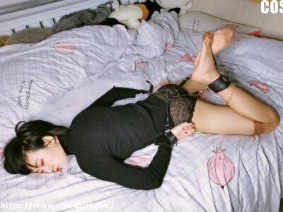 Asian Beauty Bondage - upornia.com