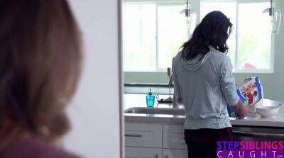 Free Use Fuck With Hot Stepsis Kyler Quinn - sexu.com