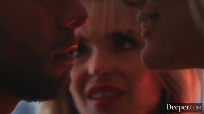 Kenna & Lilly Videotape Themselves In Hot Threesome On Pornhd - upornia.com