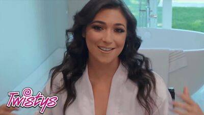 Jenna Foxx - (Jenna Foxx, Brooklyn Gray) Pussy Licked Fingered Until Orgasm - Twistys - veryfreeporn.com