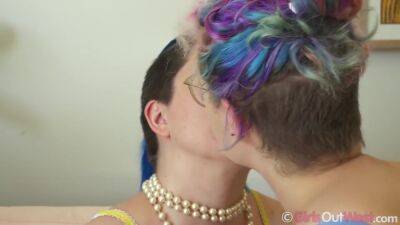 Everest Cum Game - hclips.com