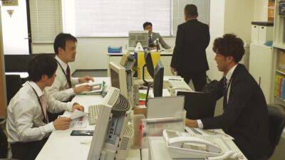 Hunbl-097 I Give You Back My Daughter With A Sword - hclips.com