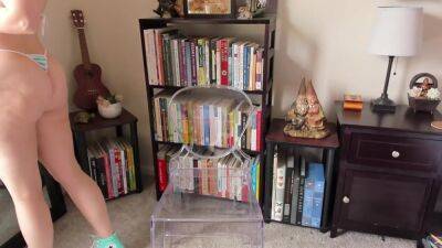 Sexy Small Titted Brunette - hclips.com