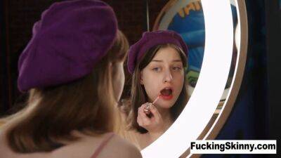 Purple makes my nipples hard - sexu.com